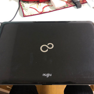 ノートパソコン 富士通 LIFEBOOK AH40/D