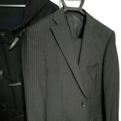 ブラック スーツ A5 上下セット ダッフルコート お年玉プレゼント付き ジン 仙台のスーツ メンズ の中古 古着あげます 譲ります ジモティーで不用品の処分