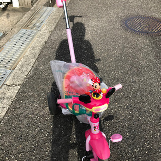 ミニーちゃん　三輪車