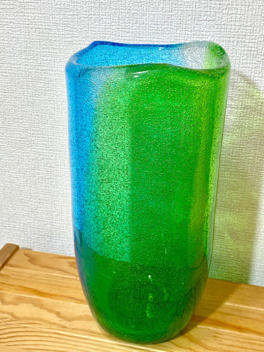 琉球ガラス　◆ 花瓶　高さ23.5