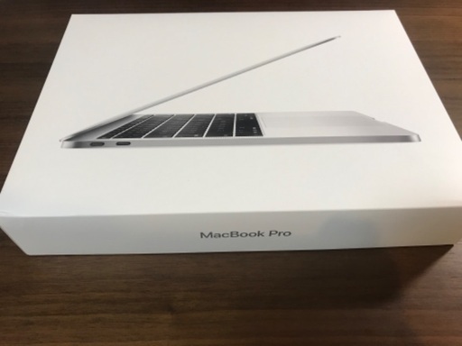 MacBook Pro 2017 13 インチ シルバー