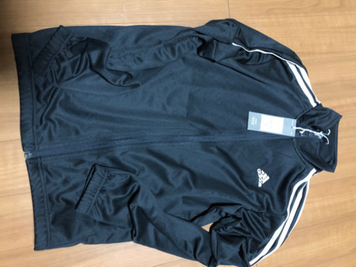 adidas　メンズMサイズ新品