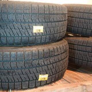スタッドレスタイヤ(プリウス純正アルミ付き)