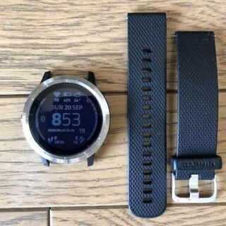 値下げしました！！　美品　ガーミン　GARMIN　vivoactive3