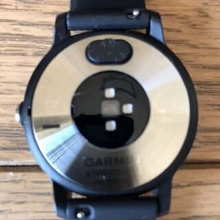 値下げしました！！　美品　ガーミン　GARMIN　vivoactive3