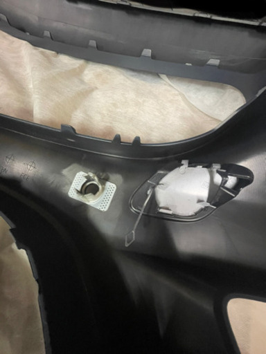 新古品 メルセデス ベンツ Cクラス W5 前期 Amgラインフロントバンパー Ysan 緑橋の外装 車外用品の中古あげます 譲ります ジモティーで不用品の処分