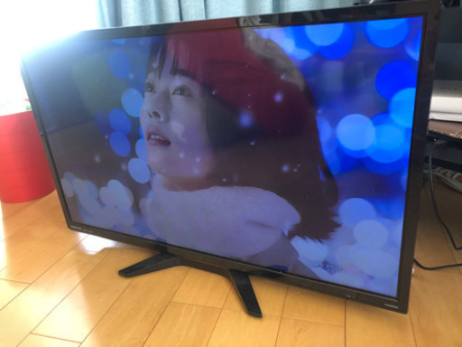 2015年製　32インチテレビ