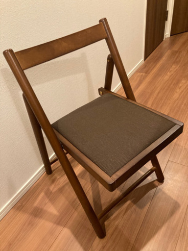 ニトリ木製チェア折りたたみ椅子 てぃーな 新宿御苑前の家具の中古あげます 譲ります ジモティーで不用品の処分