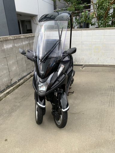 【沖縄の方限定】ヤマハトリシティ125ルーフ付ブラック　30万円でお譲りします。