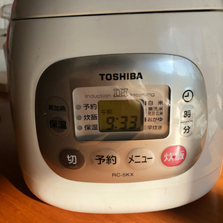 【取引中】TOSHIBA 炊飯器　3合炊き