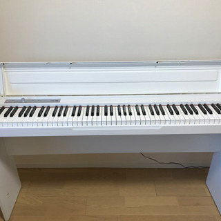 【ネット決済】KORG 電子ピアノ　LP180 白（イス付き）
