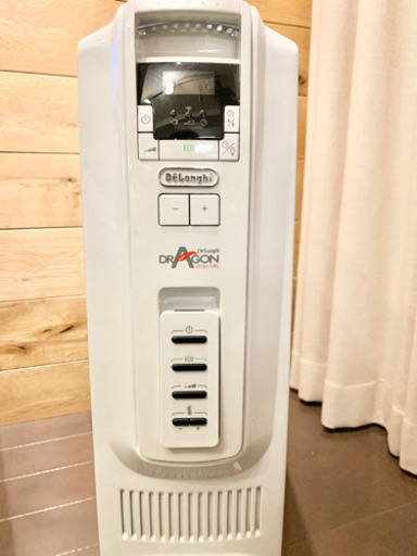 【値下げ】デロンギ　オイルヒーター　DDQ0915-WH