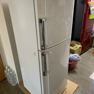 冷蔵庫無料　シャープ240リットル