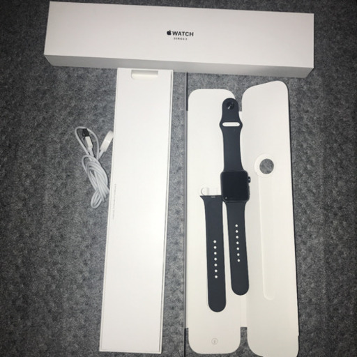 Apple Watch series 3 ほぼ新品