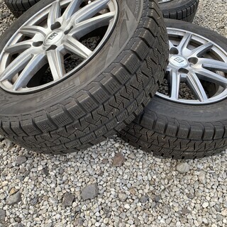 175/65R14 ピレリスタッドレスタイヤ＋アルミホイール 4本セット