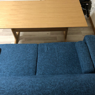【中古】LOWYAのソファーと無印良品のダイニングテーブルセット