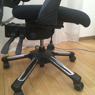 【広島市安佐南区】高機能オフィスチェア「HARA CHAIR(ハラチェア)」