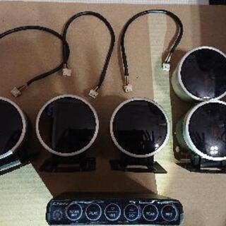 値下げしました！Defi Link 5連追加メーター