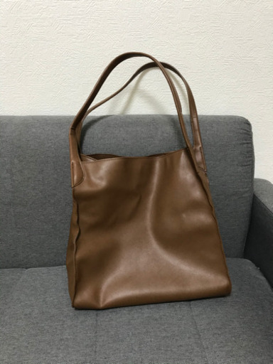 Gu ライト ソフトレザータッチトートバッグ 通勤カバン Jovyn 東浦和の靴 バッグの中古あげます 譲ります ジモティーで不用品の処分