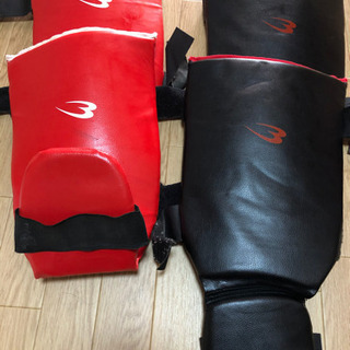 スパーリングセット（グローブ、ヘッドギア、レガース）