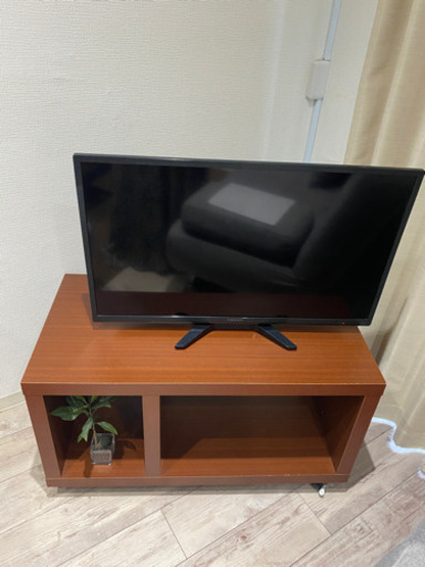 32型テレビ　オリオン