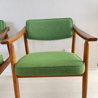 カリモク60 Dチェア タープグリーン 中古品2個セット | mgb