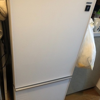 【ネット決済】清掃後お渡し　SHARP プラズマクラスター冷蔵庫...