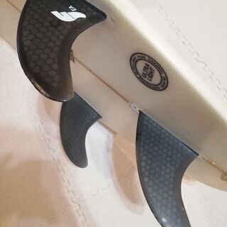 クロムハーツピアス-アルメリックのサーフボード