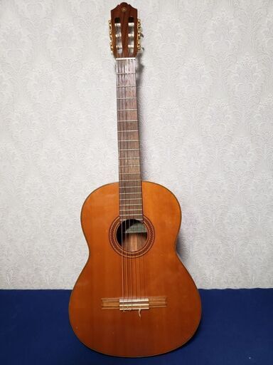 ヤマハ　クラシックギター　CG162S