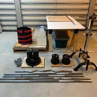 ファイティングロード製　トレーニング器具