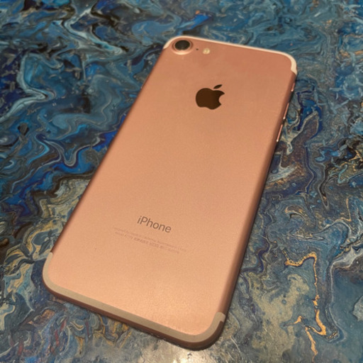 iPhone 7 人気のピンクゴールド128GB！SIMフリー！
