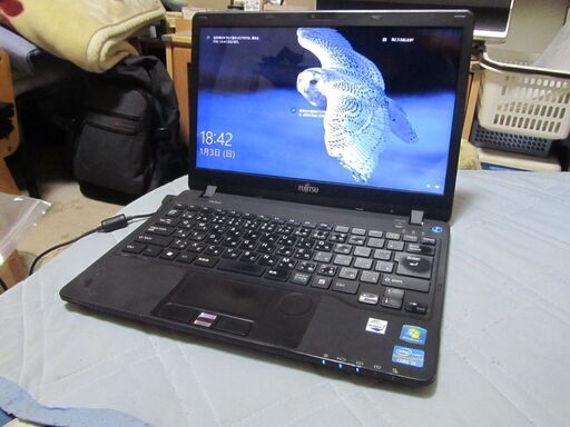 【SSD240GB】富士通 FM-V　SH54/G  Core i3  2350M 第２世代CPU、13.3型液晶、Windows10 Pro 64bit、SSD240GB、メモリ6 GB、無線・有線LAN、HDMI、DVD・CD、MS Office365(ver2016)インストール済。カメラ付き