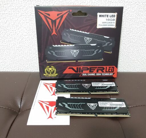 PCパーツ PATRIOT Viper LED DDR4 16GB 3200MHz