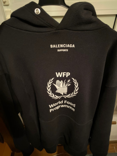 バレンシアガ　WFP　パーカー