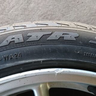 33GT-R 純正ホイール 2本 タイヤ死んだやつ着けてます