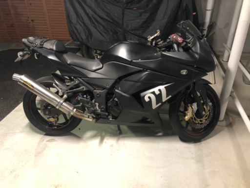 【引き取り手決まりました】バイク(NINJA250R)譲ります