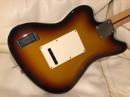 Fender Jazzmaster (アンプ内臓ギター) JM10 Champ (生産完了品)