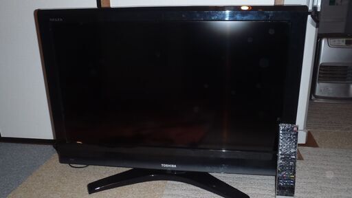 東芝 レグザ 32インチ　中古