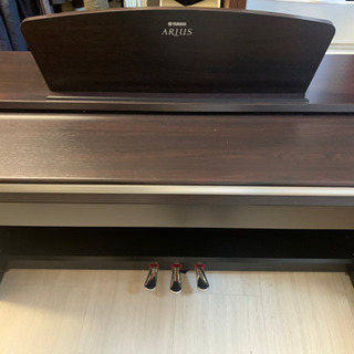 電子ピアノ　ヤマハ　アリウス　YDP-141