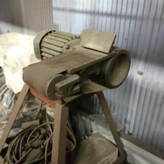 ベルトグラインダー 日立　数日だけ値下げします。