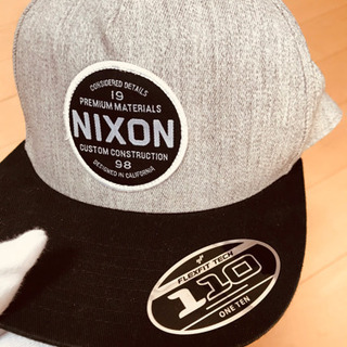 ニクソン　帽子　美品　