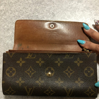 Louis Vuittonの財布