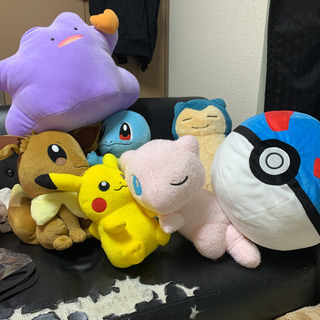 誰かこのぬいぐるみ達を買ってください