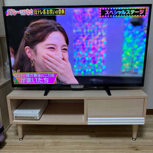 マクスゼン　40インチ　液晶テレビ