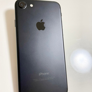 美品　iPhone 7 Black 128 GB au SIMフリー