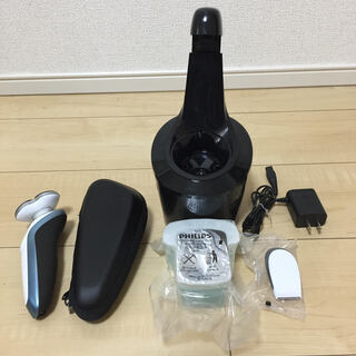 き代 PHILIPS シェーバー series7000 洗浄機付き 【未使用品