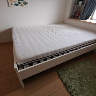 クイーンサイズのベッド+マットレス 160 x 200 cm (Queen size bed +