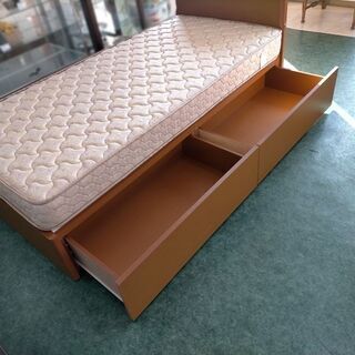 シングルベッド フランスベッド Ｎルシア マットレス付 トップ北33条店 引き取り歓迎♪ -