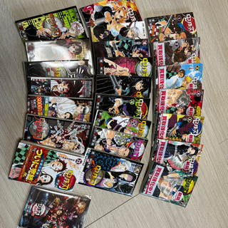 鬼滅の刃　全巻、1〜23巻＋映画特典の本