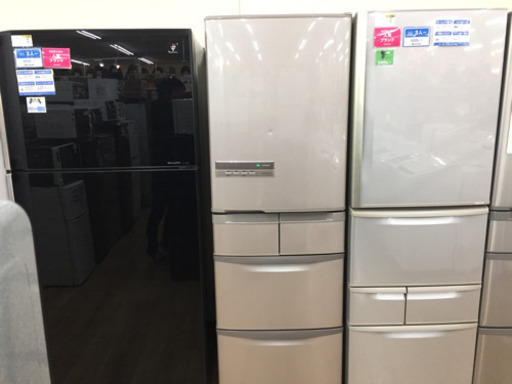 HITACHIの5ドア冷蔵庫(R-S42BM)です！